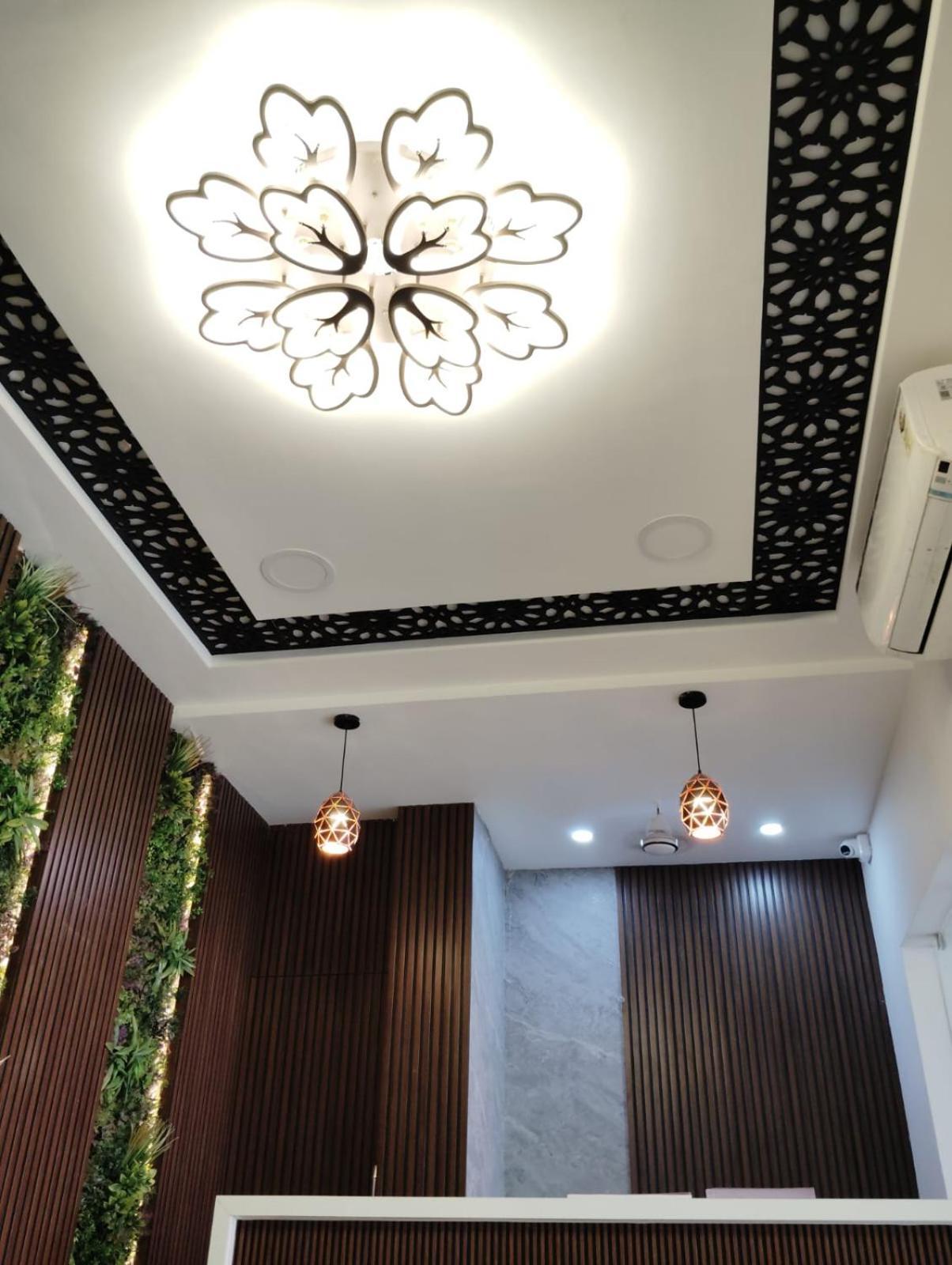Rkh Palace Hotel