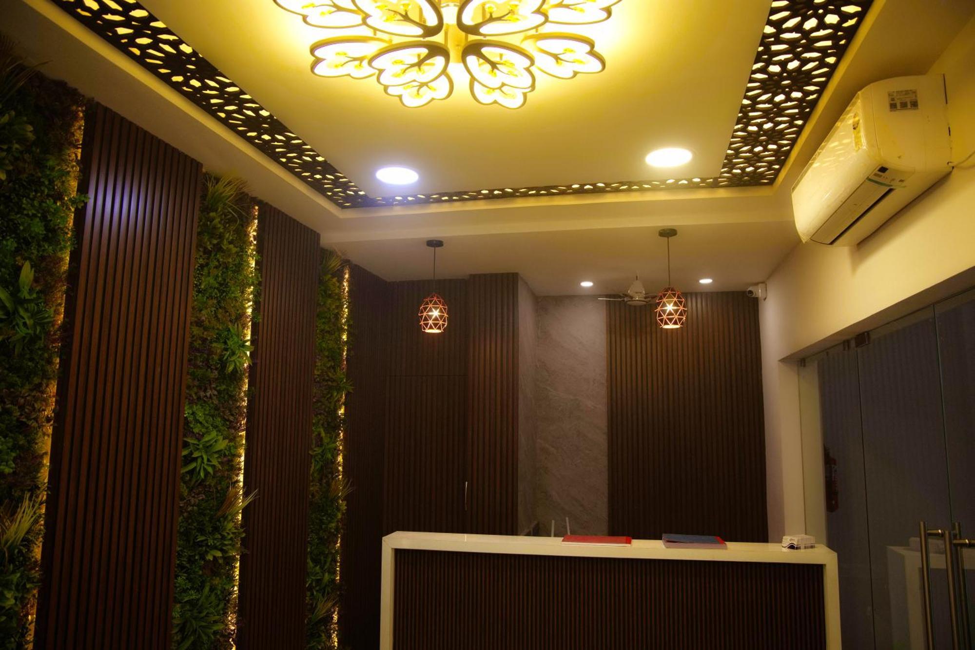 Hotel Rkh Palace *