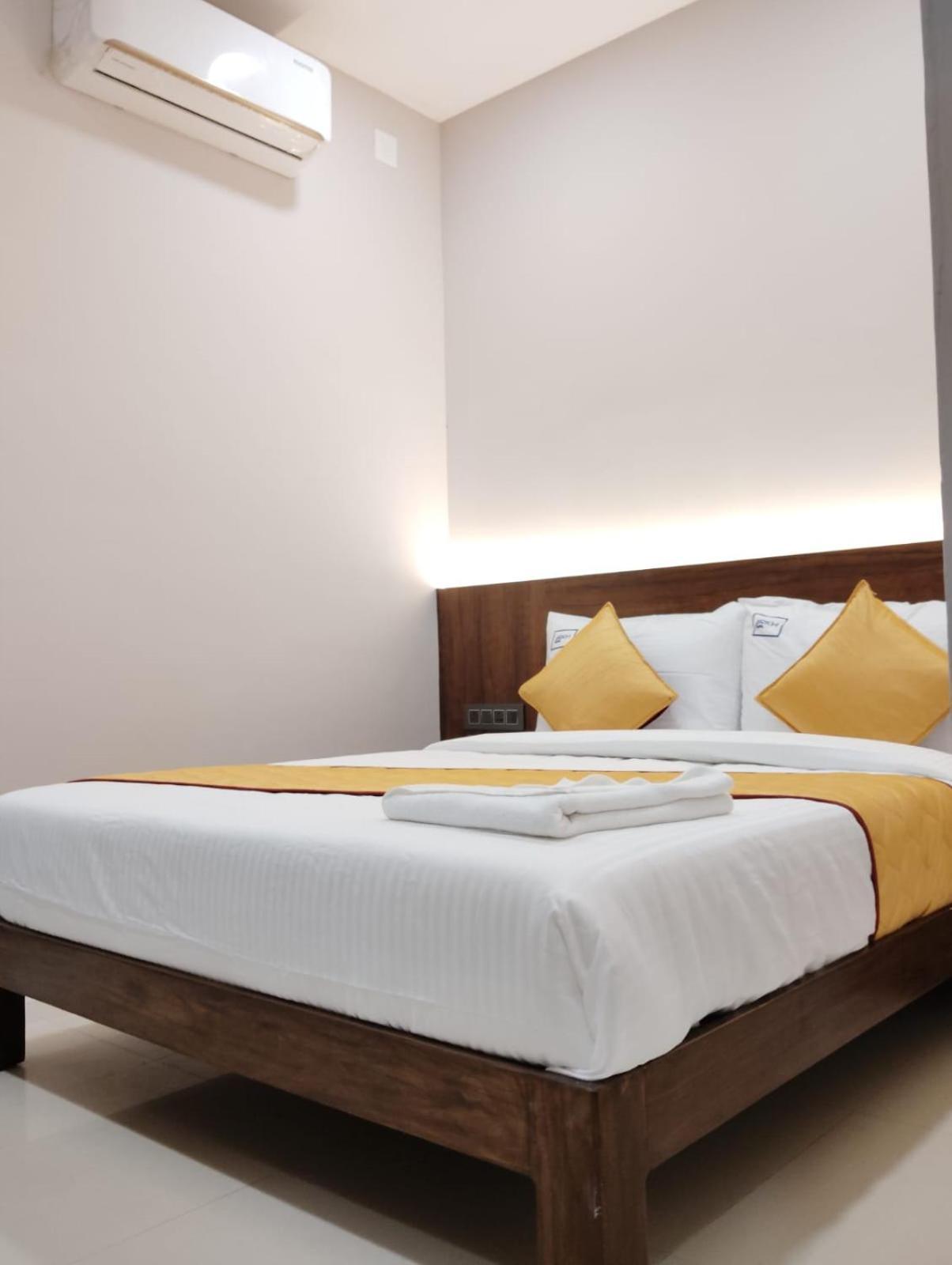 Rkh Palace Hotel